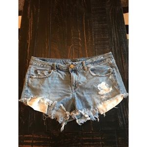 AE Light Wash Shorts